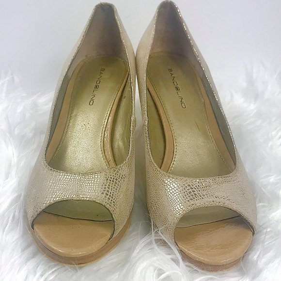 BANDOLINO Myhah Gold Metallic Peep Toe Heels, Sz 6 - Picture 3 of 8